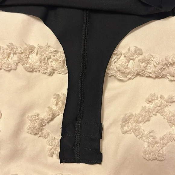 NWT Commando Brand Faux Leather One Shoulder Bodysuit Sz XS - Picture 6 of 7